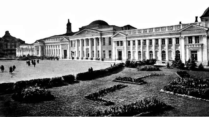 Picture 7. The building of the Nobility Assembly